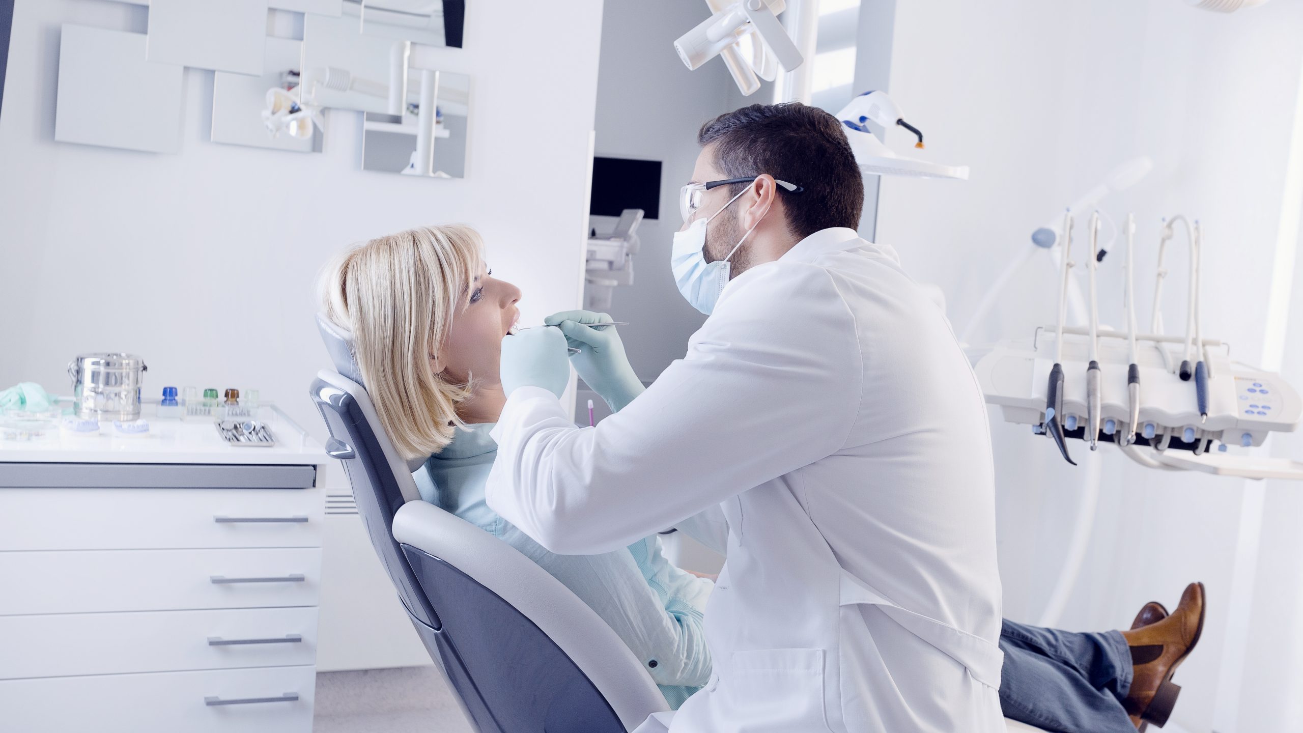 Dentist in Birmingham, MI